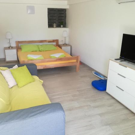 Apartment Dvorska تْسْغيكفانِتْسا المظهر الخارجي الصورة
