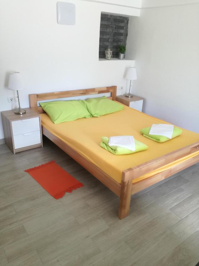 Apartment Dvorska تْسْغيكفانِتْسا المظهر الخارجي الصورة